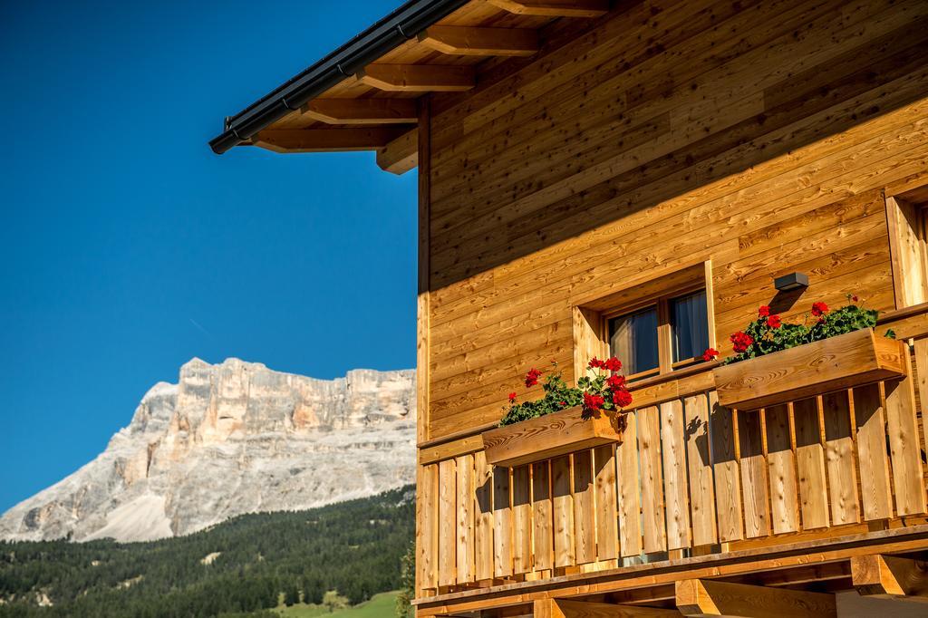 Chalet Prades Dolomiti Lodges Ла Виля Стая снимка