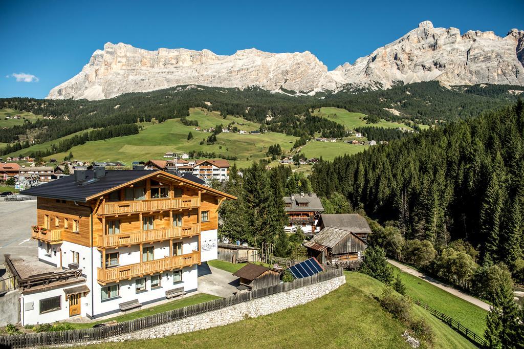 Chalet Prades Dolomiti Lodges Ла Виля Екстериор снимка