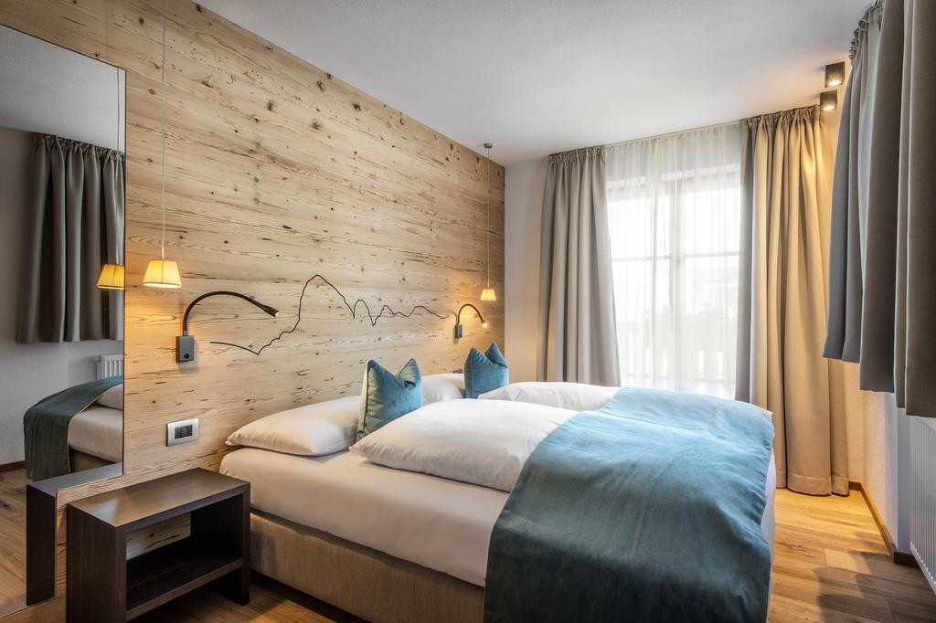 Chalet Prades Dolomiti Lodges Ла Виля Стая снимка